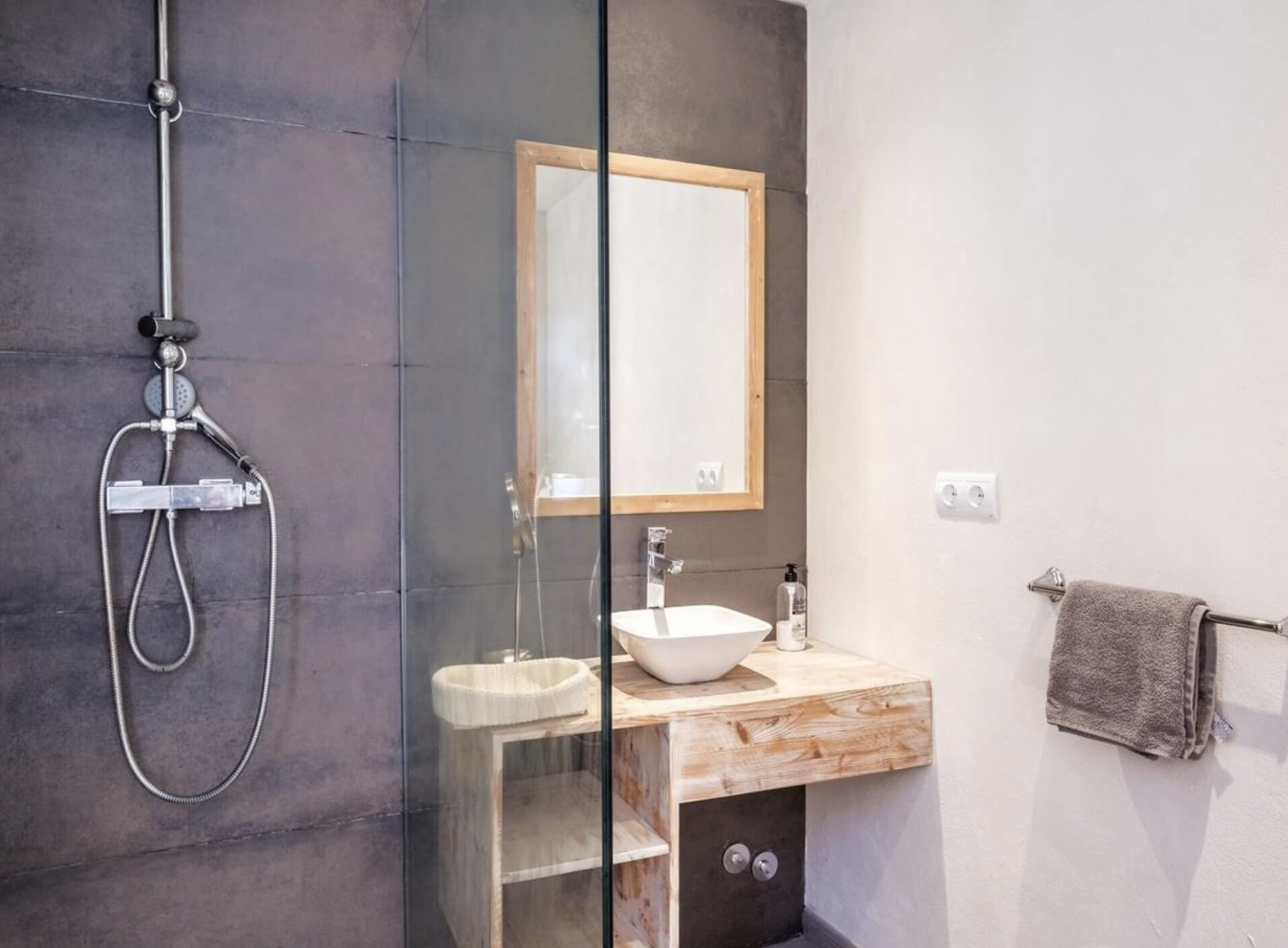 Captura de pantalla 2025-08-17 a las 16.55.31.png