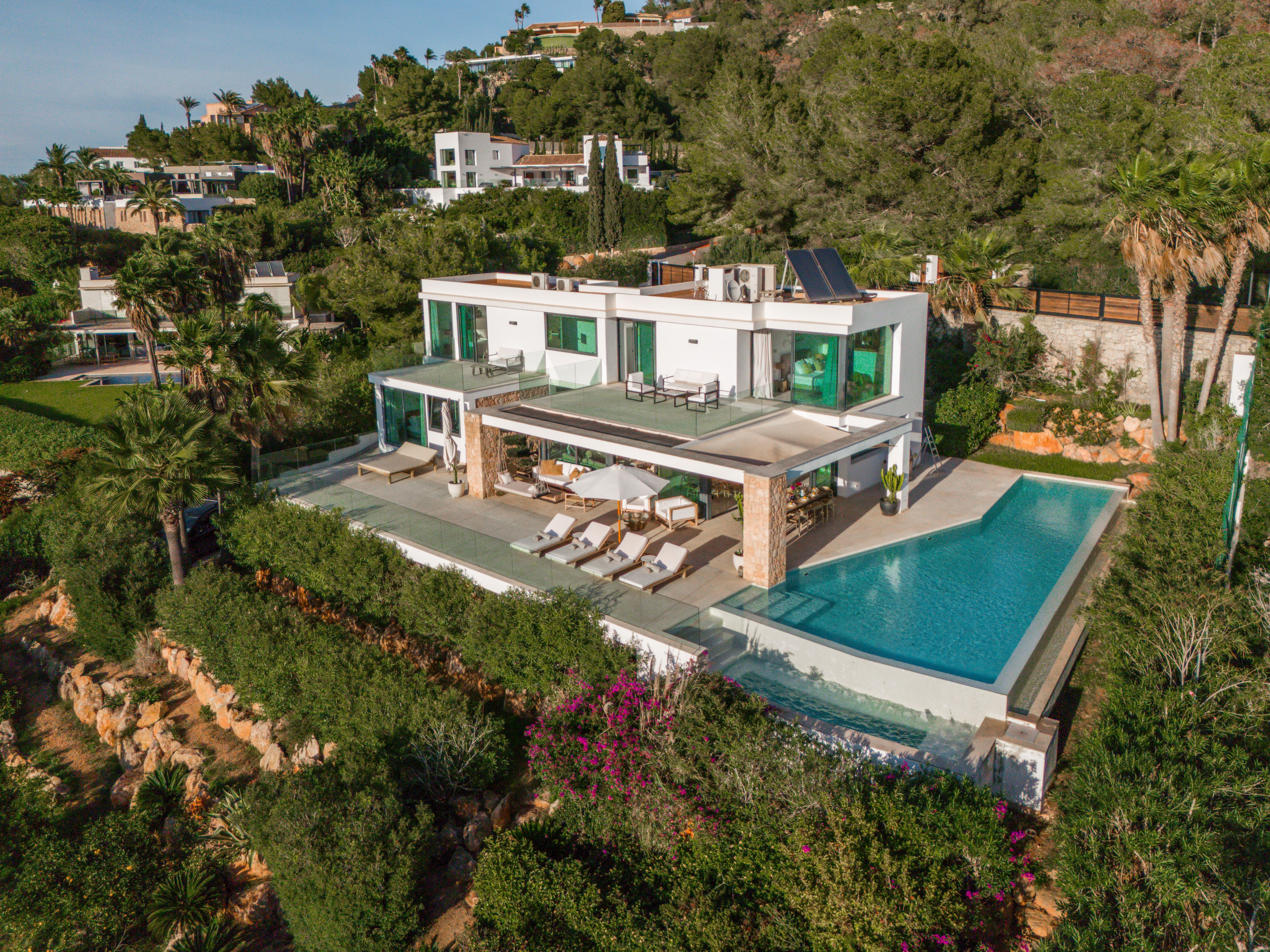 DJI_20241108041346_0015_D (2) (1) (1).jpg