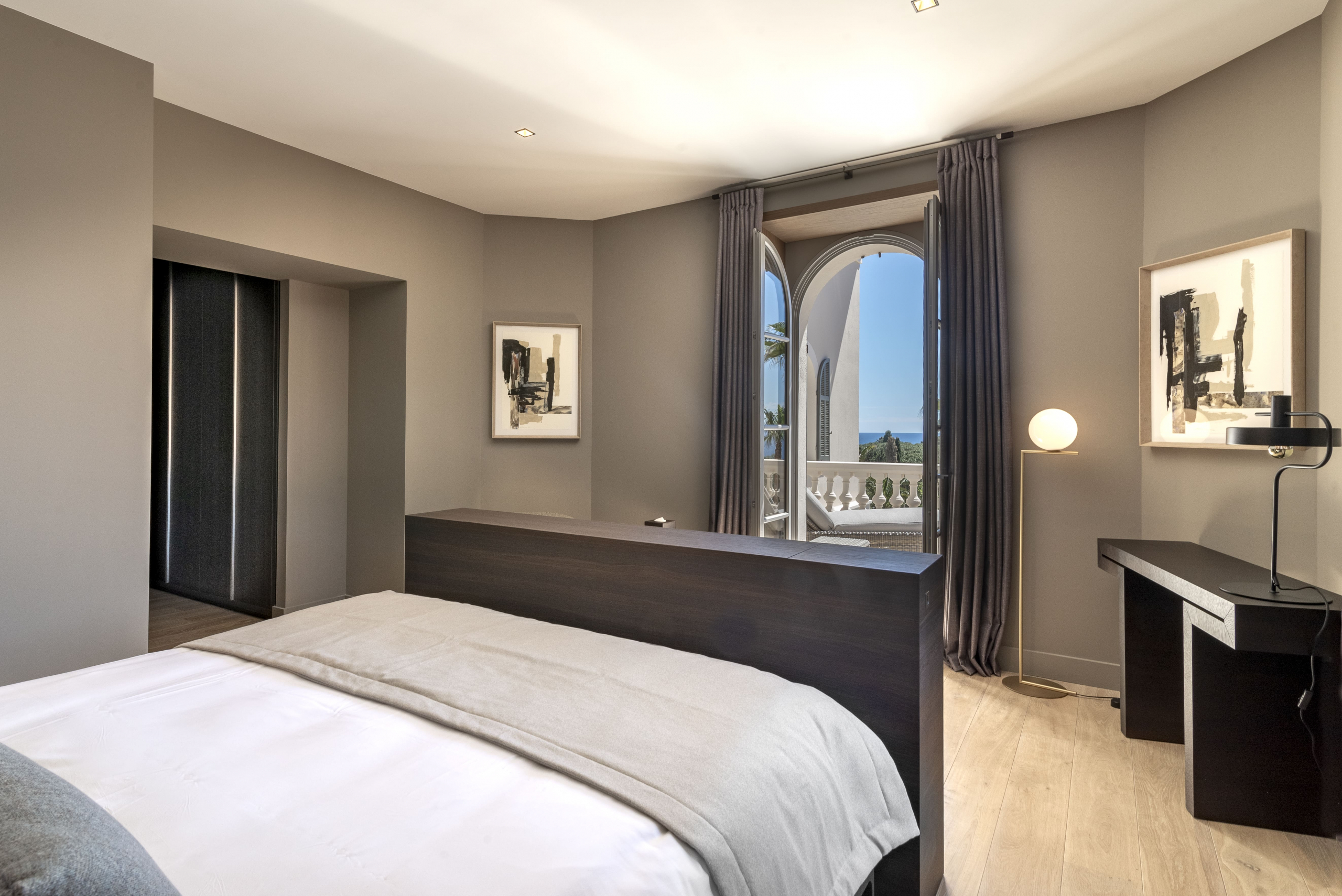 Villa Louise guest bedroom first floor.jpg