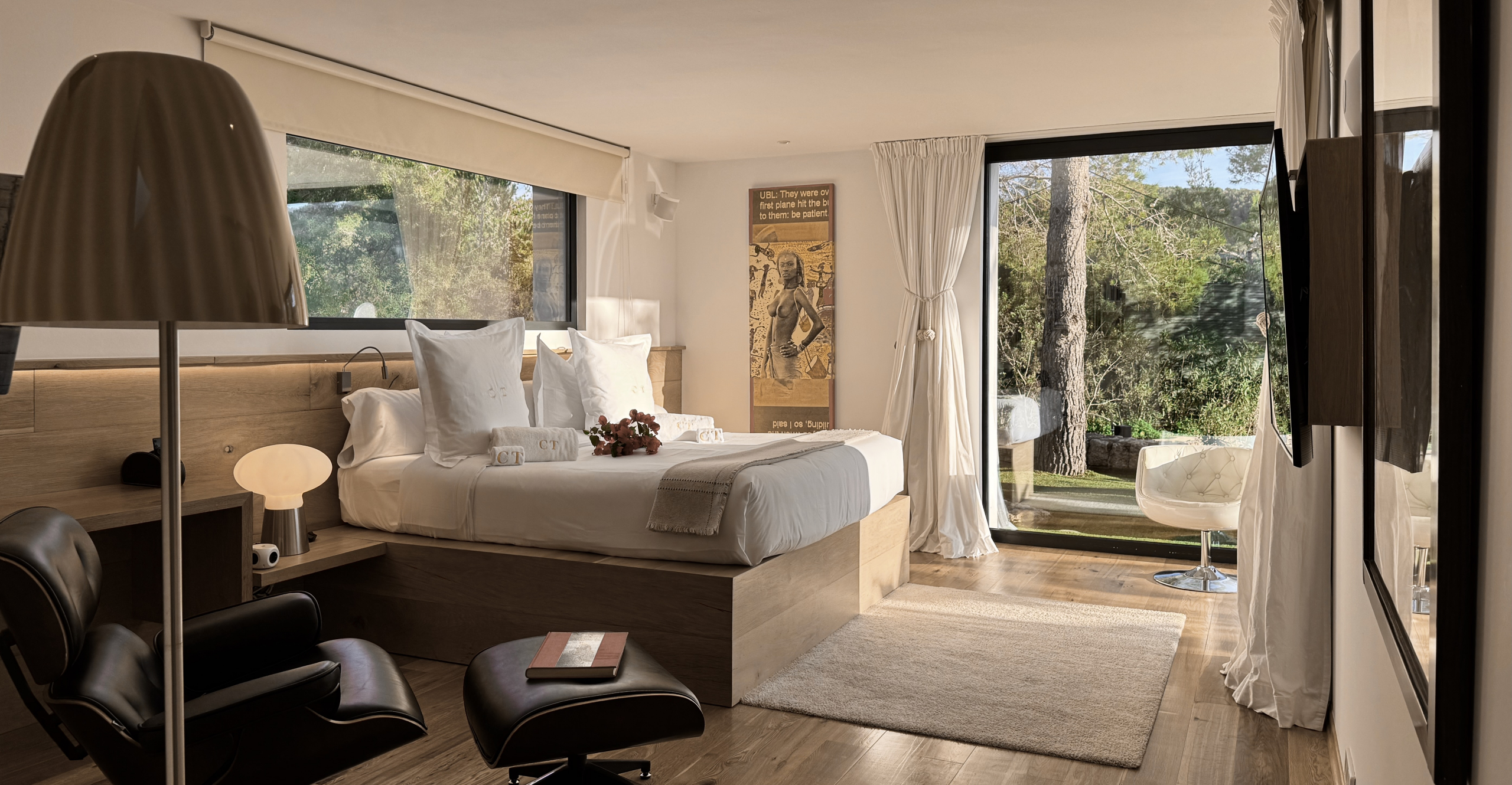 SUITE 3 WIDE SHOT-1.jpeg