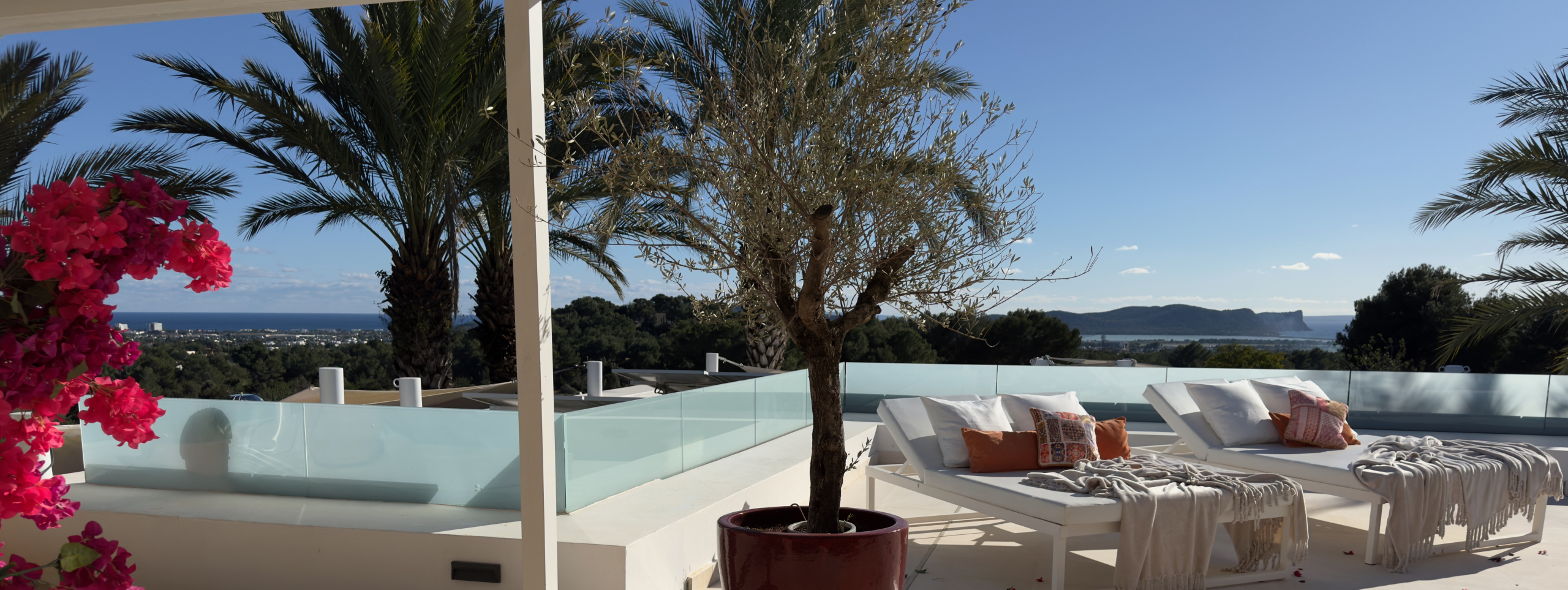 TERRACE 1ST FLOOR WIDE-1.jpeg