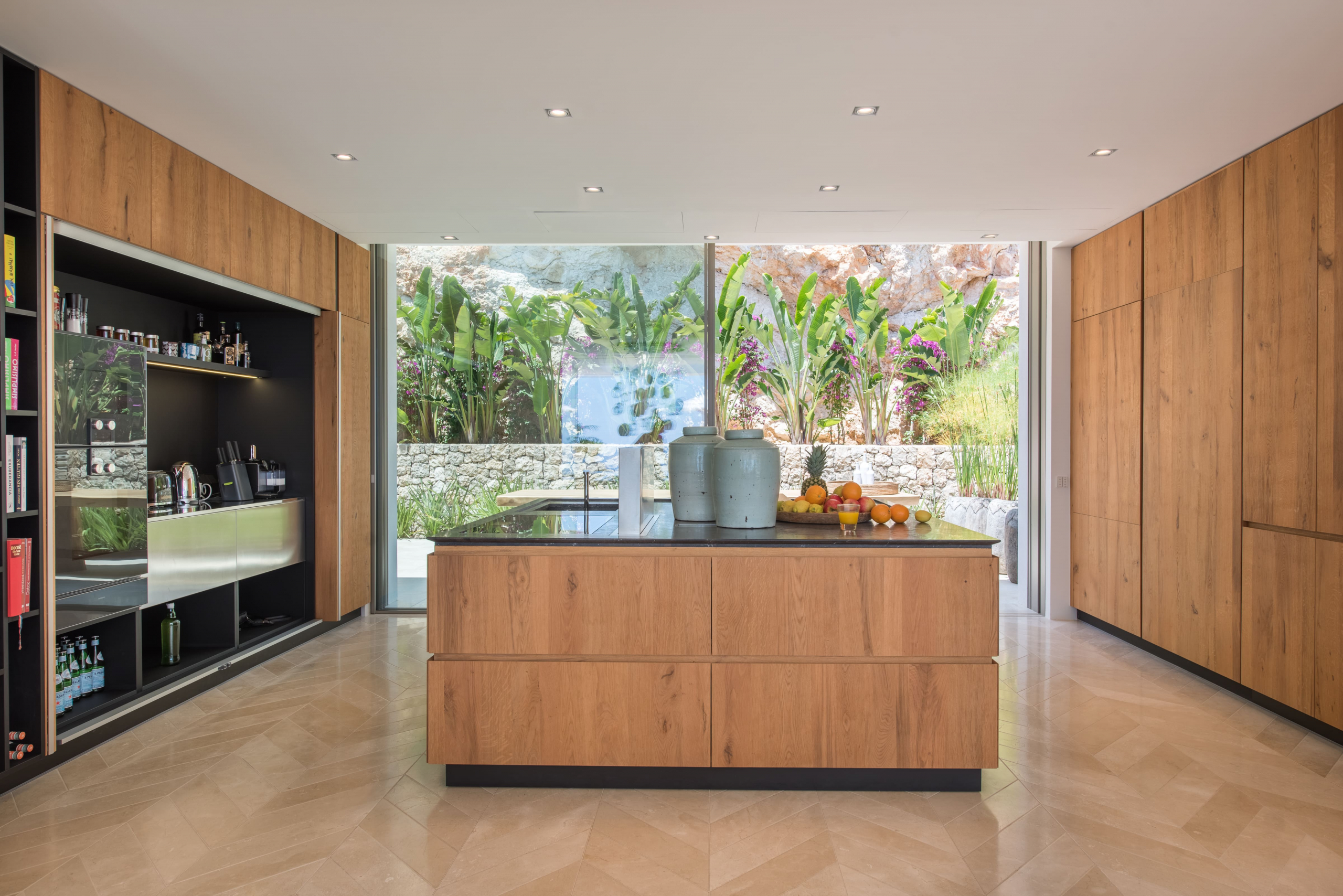 14 Ivory Peak - Kitchen.jpg